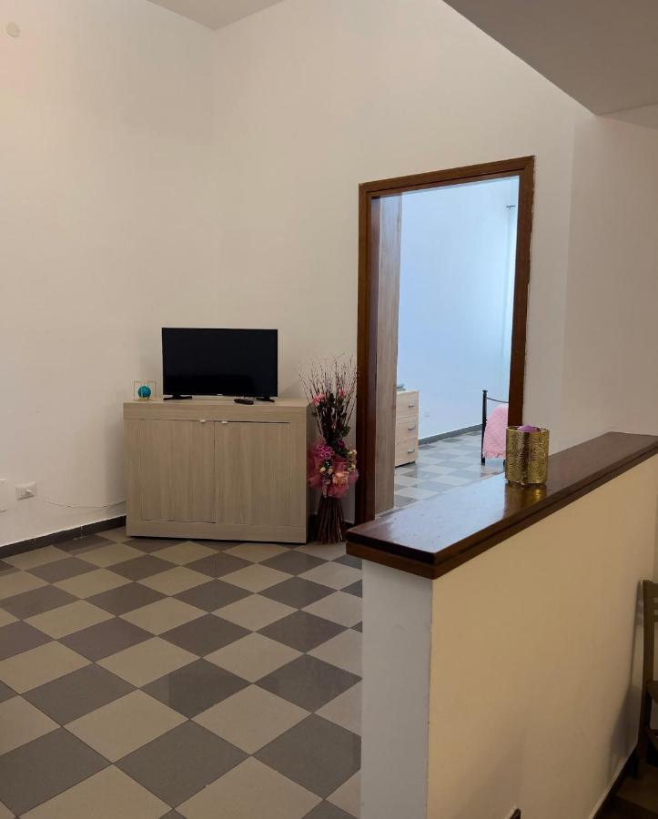 Casa Vacanze La Dimora Allegra 拉迪斯波利 外观 照片
